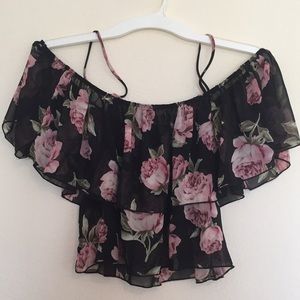 Flowy flower off shoulder crop top